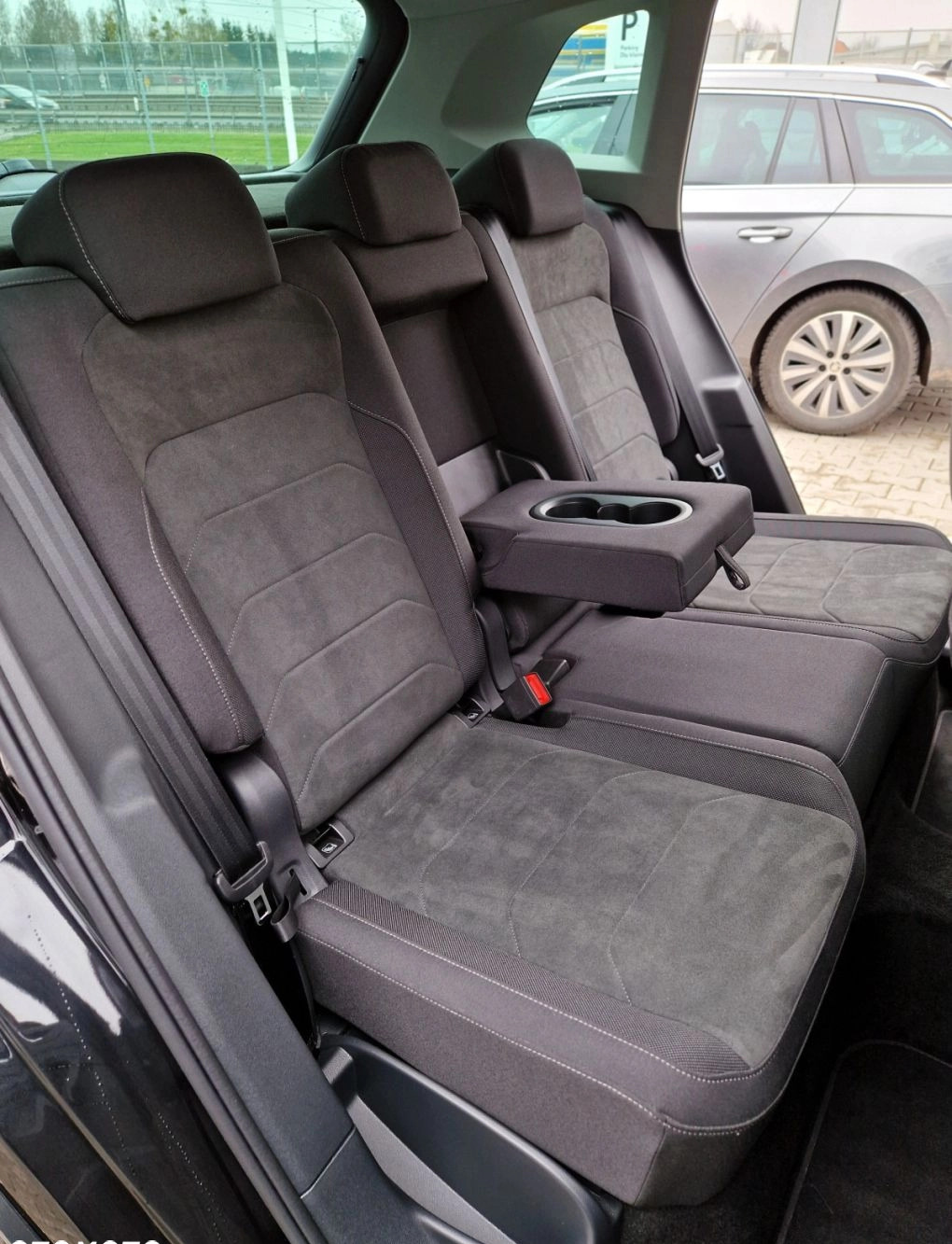 Volkswagen Tiguan cena 135500 przebieg: 6900, rok produkcji 2023 z Ciechocinek małe 407